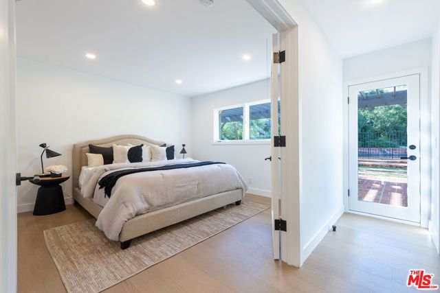 17153 Adlon Road, Encino (los Angeles), CA 91436