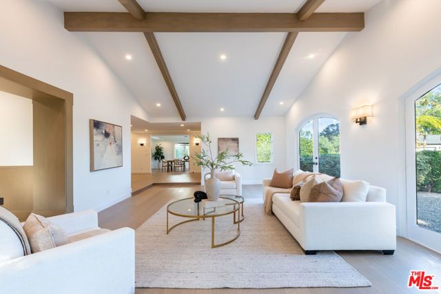 17153 Adlon Road, Encino (los Angeles), CA 91436