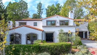 17153 Adlon Road, Encino (los Angeles), CA 91436