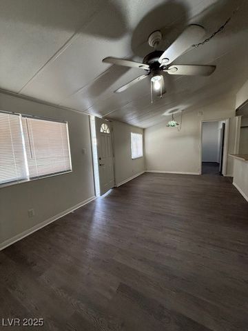 2916 Gavilan Lane, Las Vegas, NV 89122