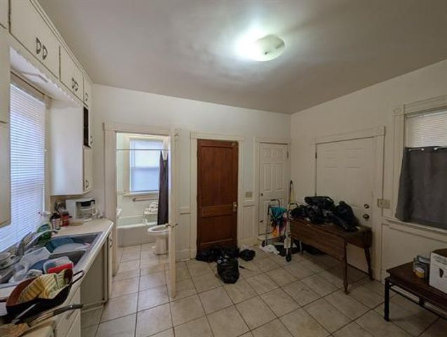 806 24th Street, Rock Island, IL 61201