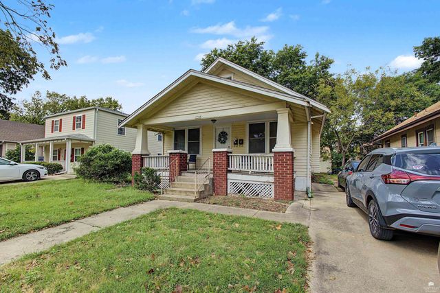 1112 Thurston Street, Manhattan, KS 66502