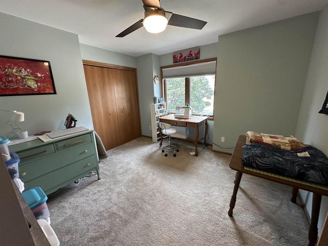 1643 Erin Hill, Stoughton, WI 53589
