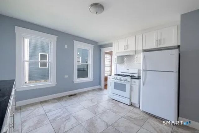 154 Rose Street, Bridgeport, CT 06610