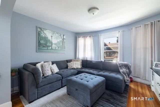 154 Rose Street, Bridgeport, CT 06610