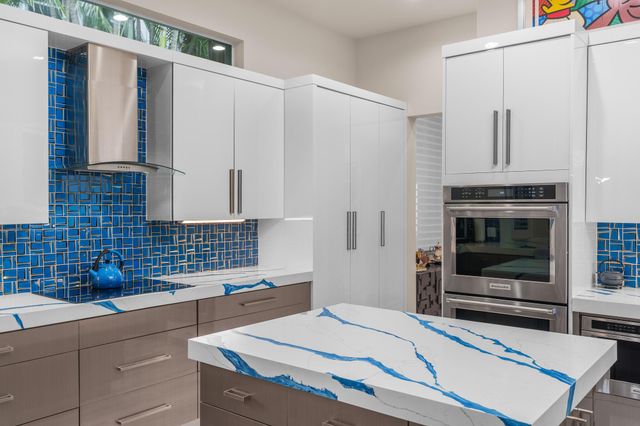 7899 Talavera Place, Delray Beach, FL 33446