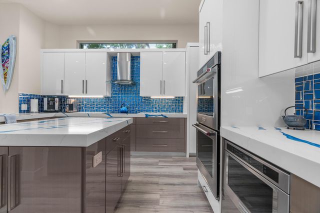 7899 Talavera Place, Delray Beach, FL 33446