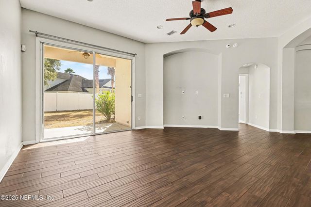 3353 HORSESHOE TRAIL Drive, Orange Park, FL 32065