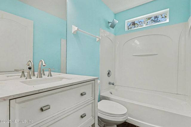 3353 HORSESHOE TRAIL Drive, Orange Park, FL 32065