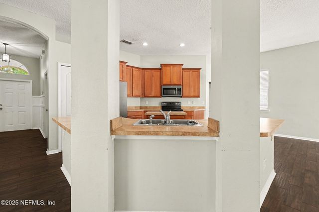 3353 HORSESHOE TRAIL Drive, Orange Park, FL 32065