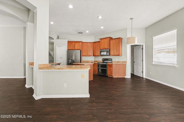 3353 HORSESHOE TRAIL Drive, Orange Park, FL 32065