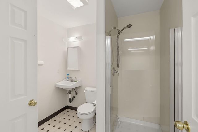 334 Vineyard Road NW, Los Ranchos, NM 87107