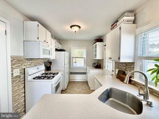 171 LOWELL AVE, Hamilton Twp, NJ 08619