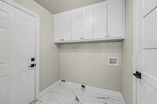 3870 Bristol Drive, Norman, OK 73072