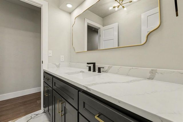 3870 Bristol Drive, Norman, OK 73072