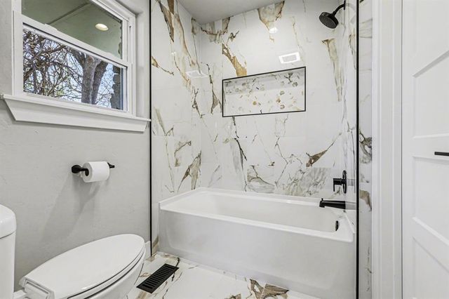 3870 Bristol Drive, Norman, OK 73072