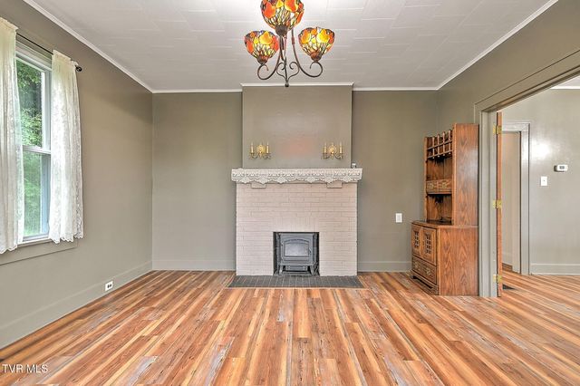 1433 Highway 126, Bristol, TN 37620