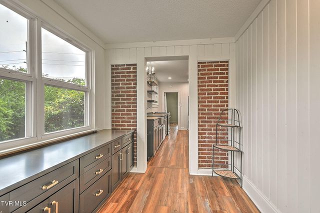 1433 Highway 126, Bristol, TN 37620