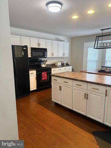 151 PEREGRINE LN, Hummelstown, PA 17036