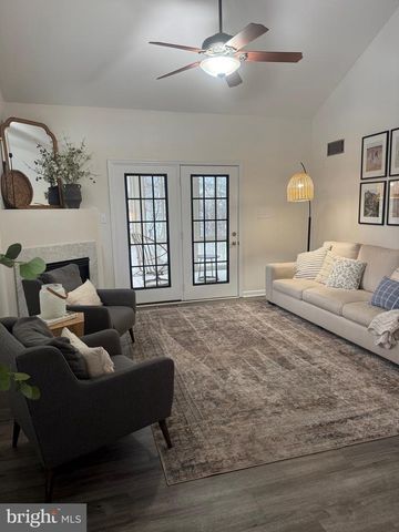 151 PEREGRINE LN, Hummelstown, PA 17036