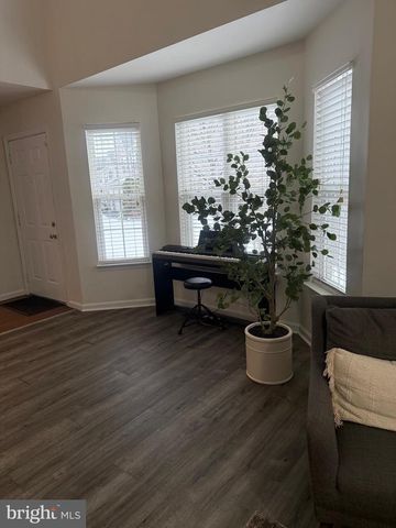 151 PEREGRINE LN, Hummelstown, PA 17036