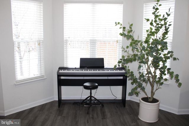 151 PEREGRINE LN, Hummelstown, PA 17036