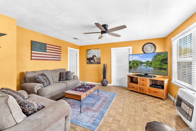 12303 pearsall, Atascosa, TX 78002