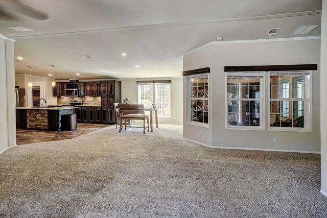 1024 Sand Hills RD, Red Rock, TX 78662