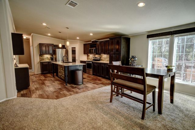 1024 Sand Hills RD, Red Rock, TX 78662