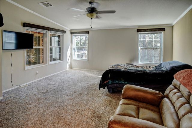 1024 Sand Hills RD, Red Rock, TX 78662