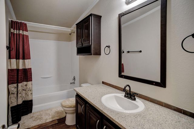 1024 Sand Hills RD, Red Rock, TX 78662