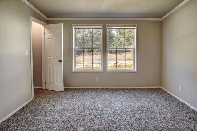 1024 Sand Hills RD, Red Rock, TX 78662