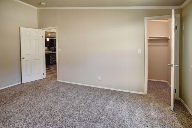 1024 Sand Hills RD, Red Rock, TX 78662