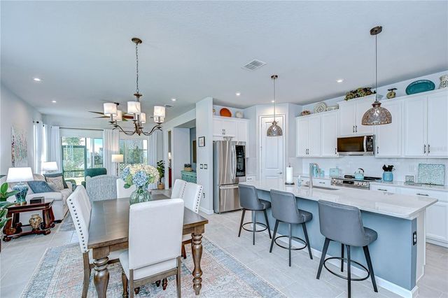 3765 MAXWELL PARK DRIVE, Sun City Center, FL 33573