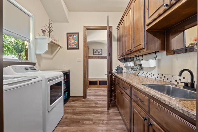 1612 High Lonesome, Leander, TX 78641