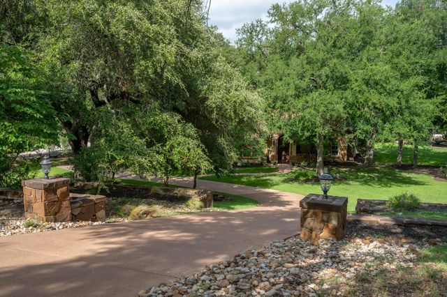 1612 High Lonesome, Leander, TX 78641