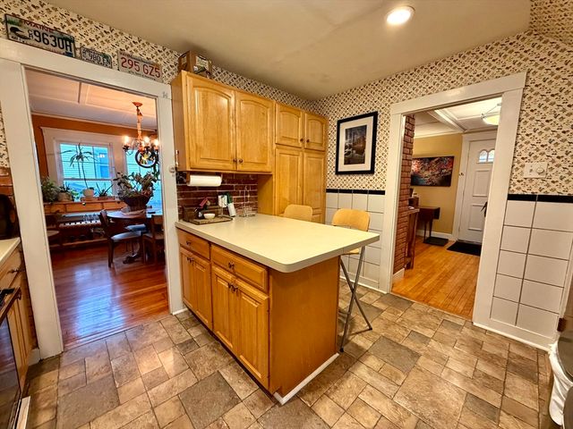 157 Riverview Ave FURNISHED, Waltham, MA 02453