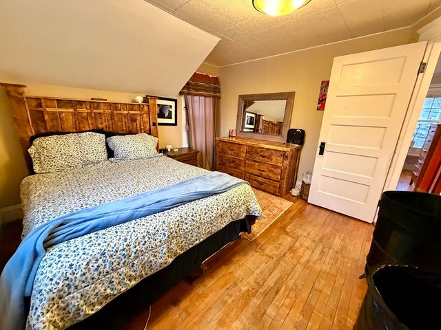 157 Riverview Ave FURNISHED, Waltham, MA 02453