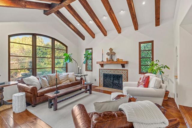 2563 Via Pisa, Del Mar, CA 92014