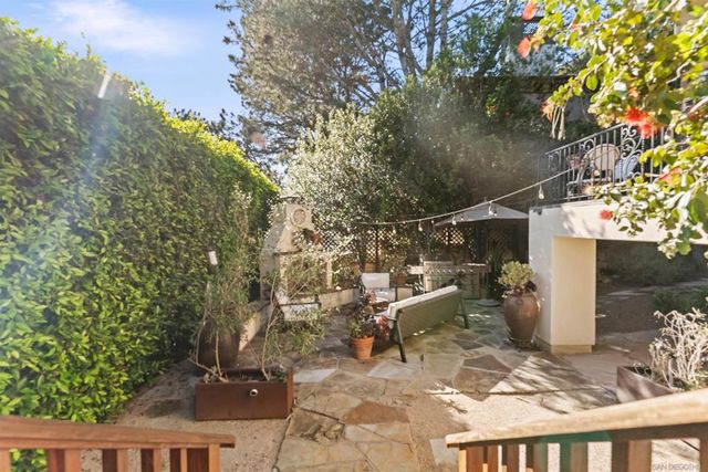 2563 Via Pisa, Del Mar, CA 92014