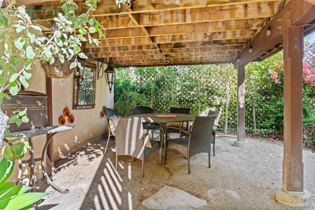 2563 Via Pisa, Del Mar, CA 92014