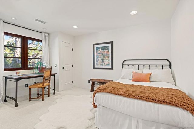 2563 Via Pisa, Del Mar, CA 92014