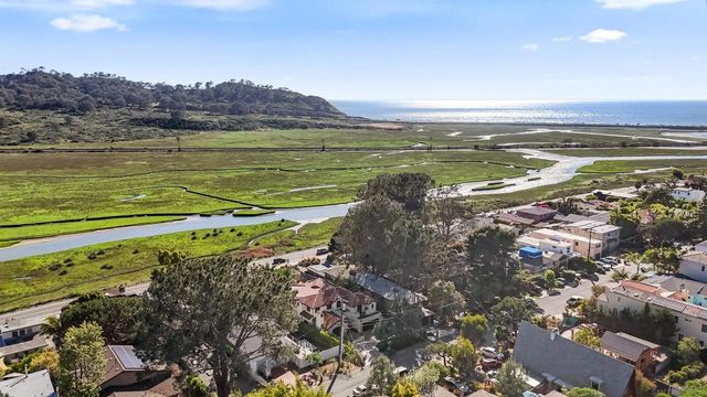 2563 Via Pisa, Del Mar, CA 92014