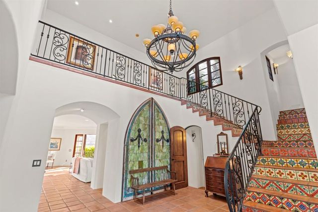 2563 Via Pisa, Del Mar, CA 92014