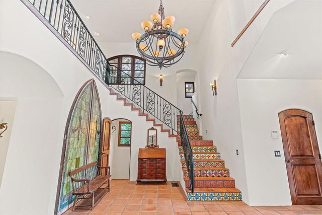 2563 Via Pisa, Del Mar, CA 92014