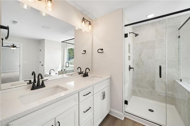 2153 Castle Stone Court, Kernersville, NC 27284