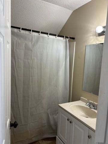 15550 Riverdale Ave, Baton Rouge, LA 70816