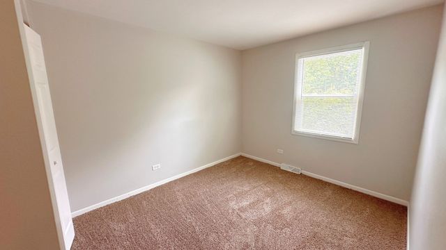 6024 BEECHWOOD Road, Matteson, IL 60443