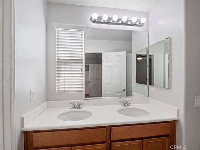 28319 Triese Street, Murrieta, CA 92563