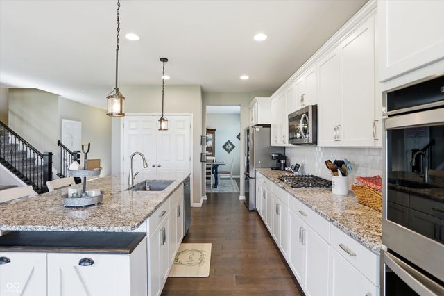 10540 Meriman Court, Fishers, IN 46040
